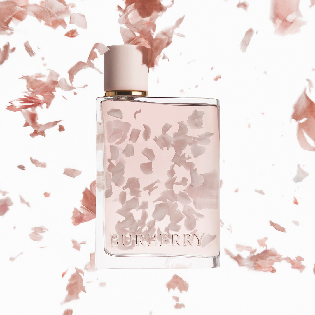 Her Eau de Parfum Petals Limited Edition