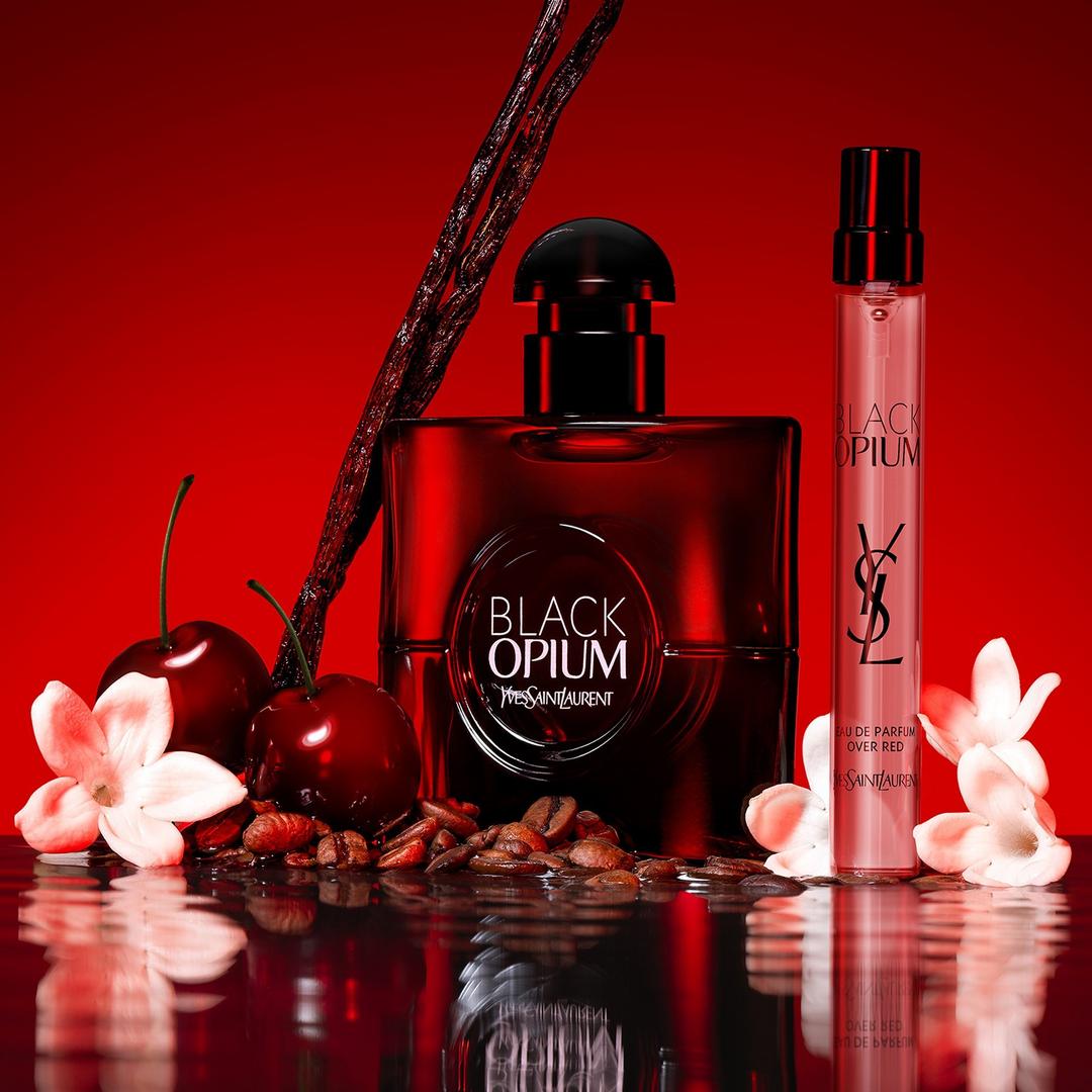 Black Opium Eau de Parfum Over Red