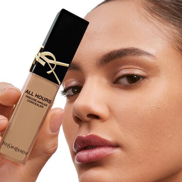 All Hours Concealer - Aydınlık Mat Bitişli Kapatıcı